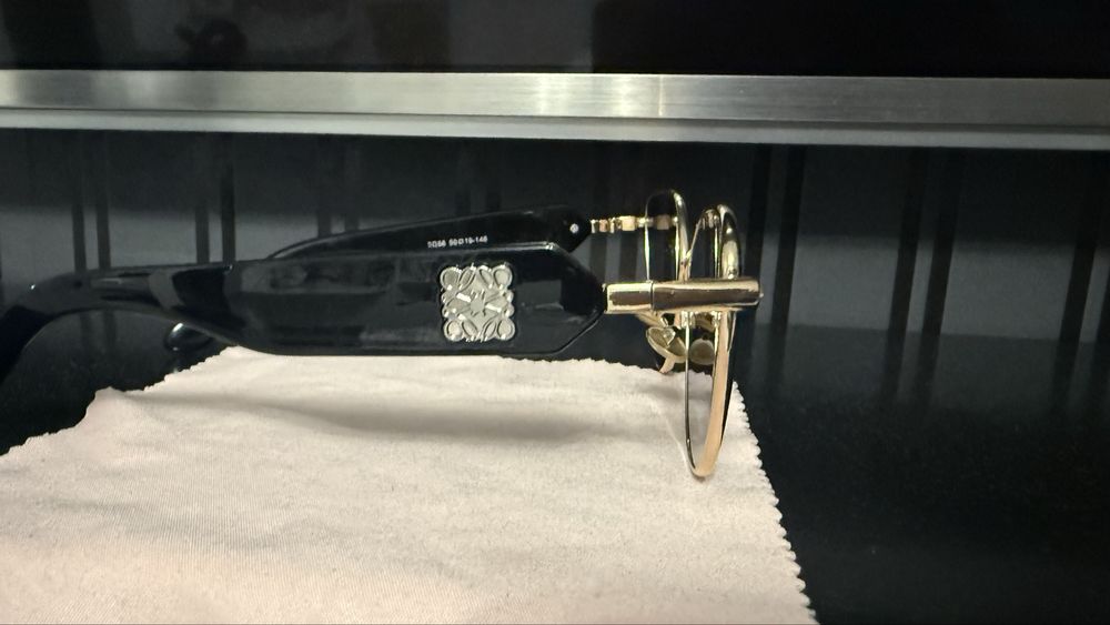 Слънчеви очила Loewe