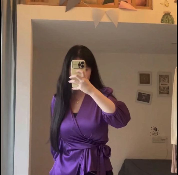 Женская атласная рубашка