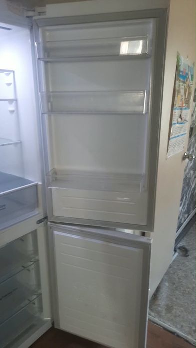 Продам холодильник LG