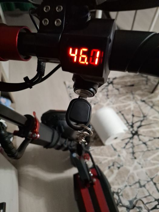Vand sau schimb trotineta electrica fox evolution (copie m4 kugokirin 1:1)