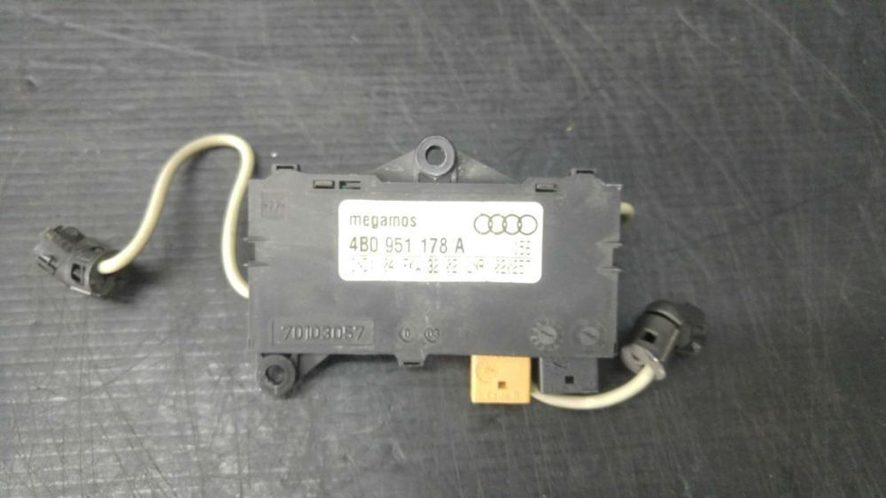Senzor alarma audi a6 c5 4b2 4b0951178a