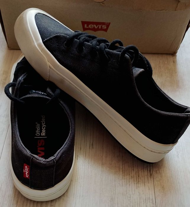 Дамски кецове LEVI'S ® Summit Low S