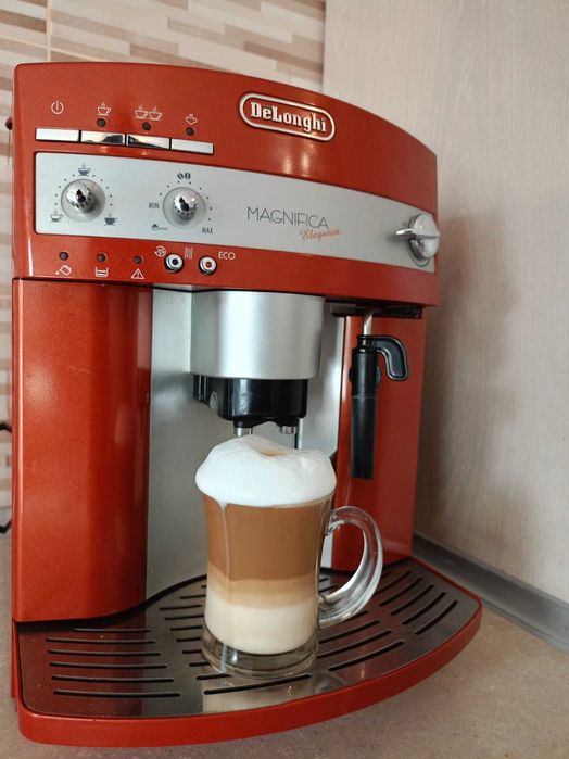 Aparat de cafea automat Delonghi Magnifica Eleganza ESAM 3240