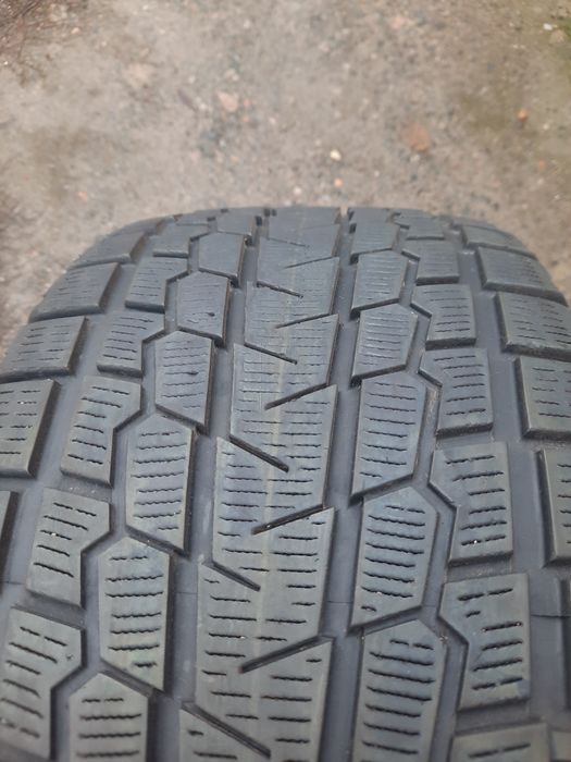 Шины Yokohama 285/45/R22
