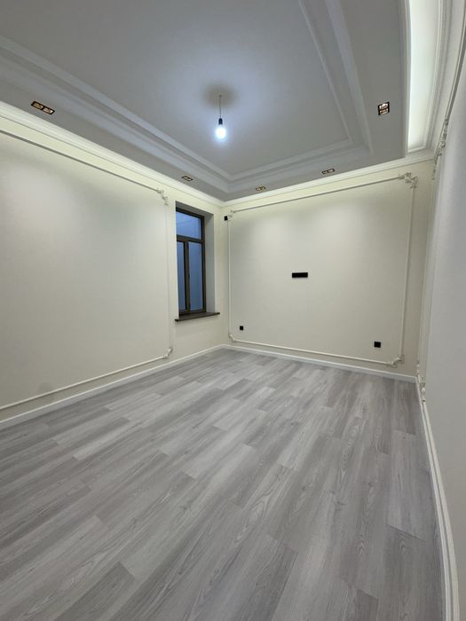 Уй сотилади Исломобода