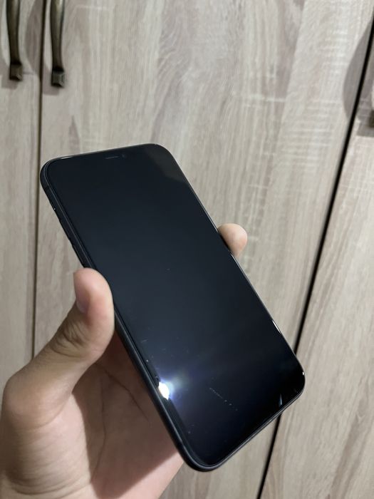 IPhone 11 64gb.
