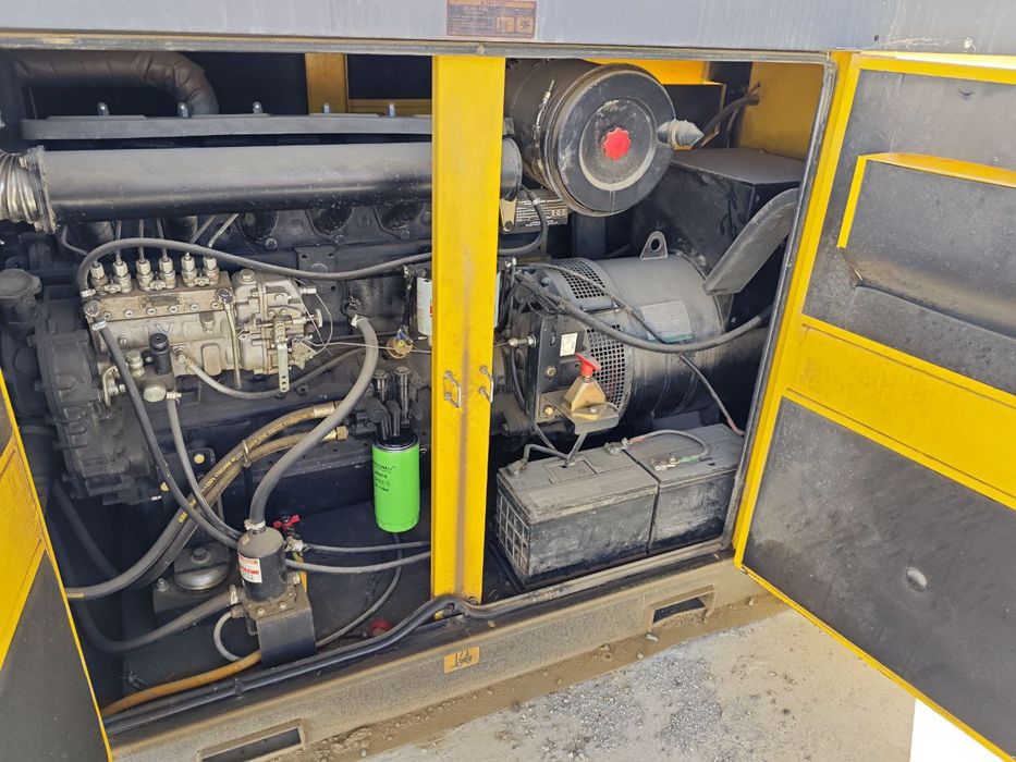 Срочно Генератор сотилади 125квт  2023 йил ишлаб чикарлган