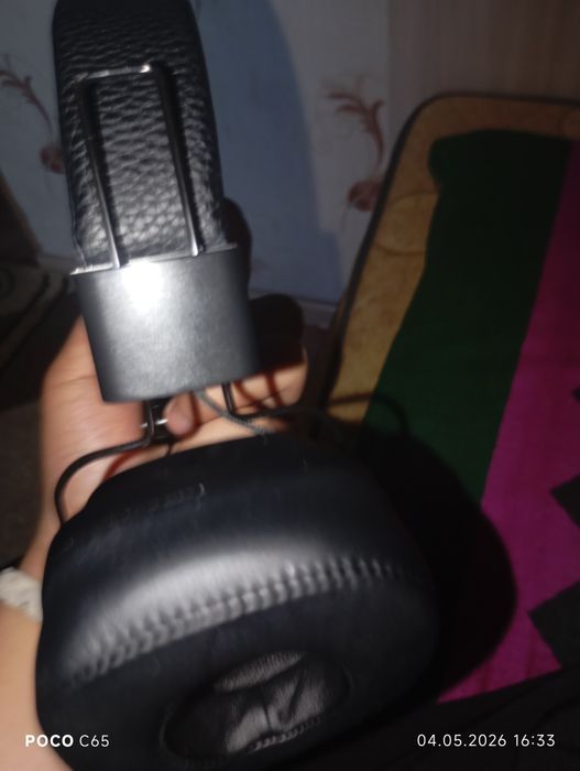 наушники Marshall