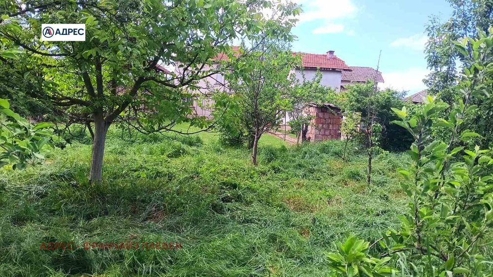 Къща в Ловеч, област-гр.Угърчин площ 61 цена 14900