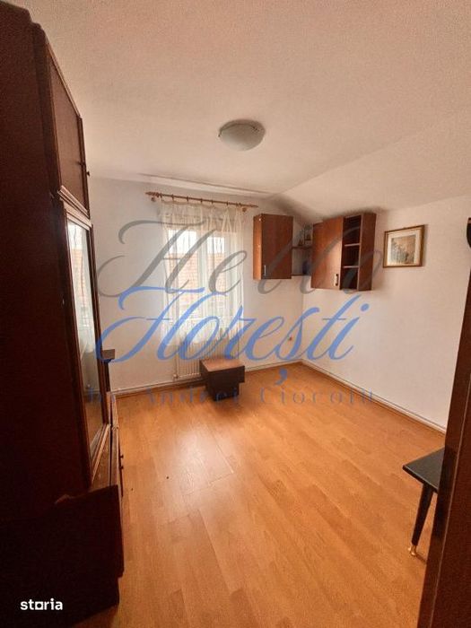 Triplex 100 mp, zona Avram Iancu, Floresti