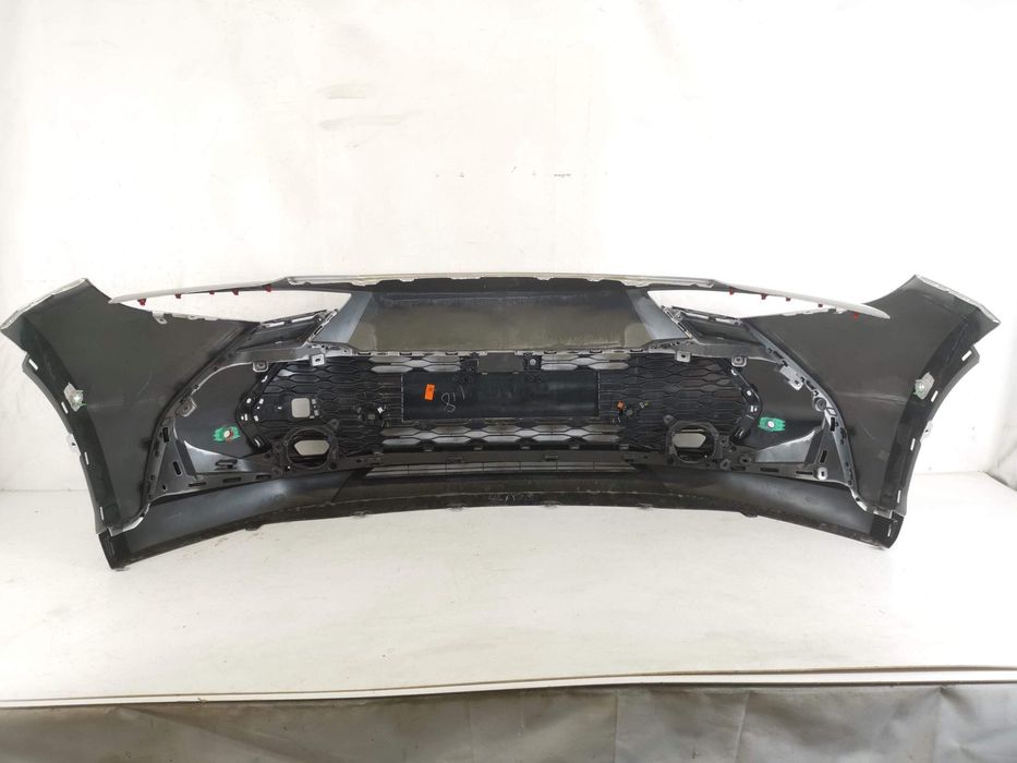 Предна броня Тойота С-ХР / Toyota C-HR 2 Оригинална, в добро състояние