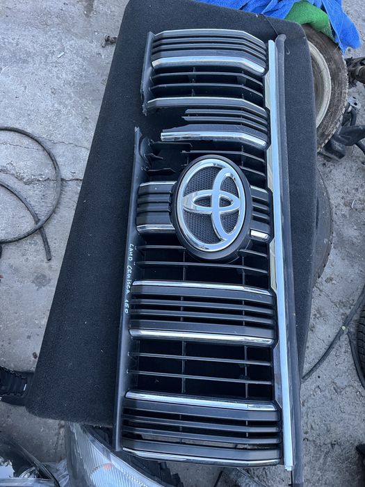 Решетка Toyota Land Cruiser 150