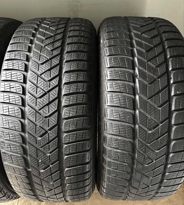 255/45 R19 PIRELLI Sottozero 3 Elect Pncs DOT24