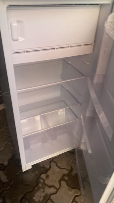 Продам холодильник почти новый