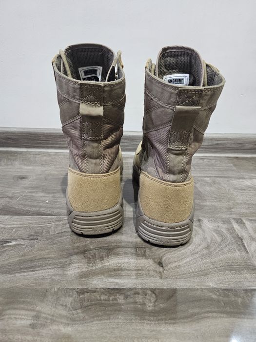 Bocanci militari Magnum nr 41, dimensiune talpic 26,5 cm