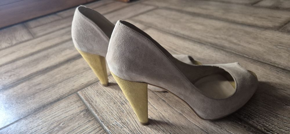 Pantofi piele întoarsă