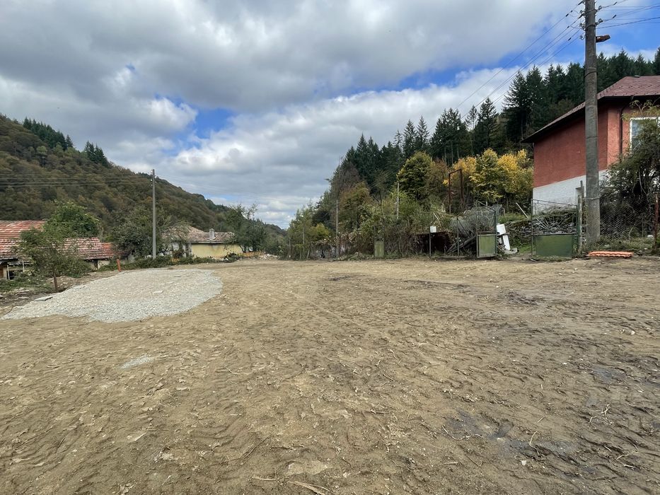 Продава се Къща в с. Ново село, Област Кюстендил - 27 кв.м за 1297 €/кв.м - Снимка #14