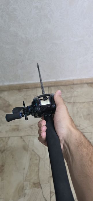 Combo de baitcasting