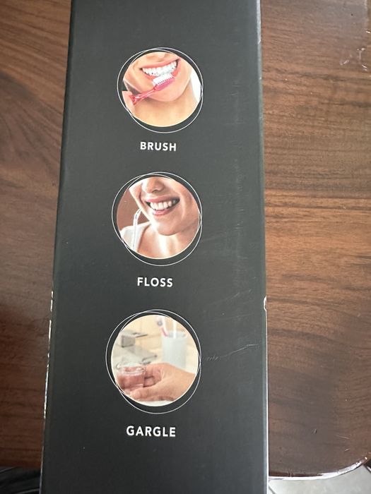 Зъбен душ / flosser