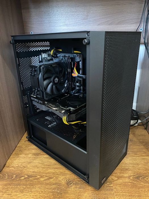Продам игровой системный блок компьютер