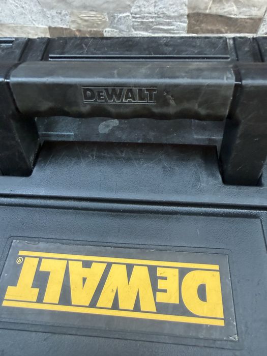 Оригинален куфар DeWALT