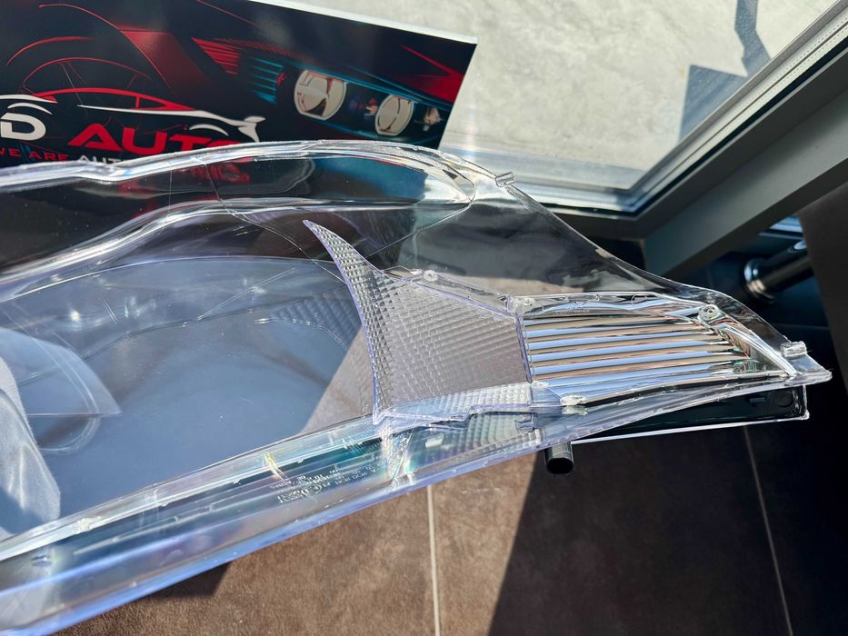 Капаци, Стъкла за фарове Bmw E60 (03-10) с вежда, бмв е60, фар корпус