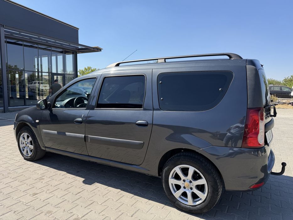Vand Logan MCV 1.5 diesel 90 cai 2011 , 7 locuri
