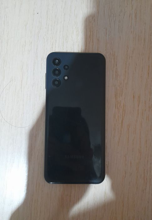 Продам телефон Samsung A13