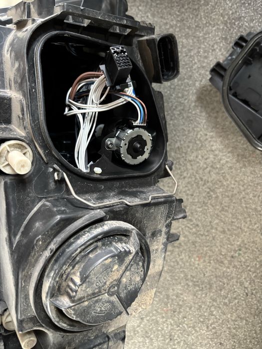 Far farove Bmw x1 e84 face фар фарове х1 е84