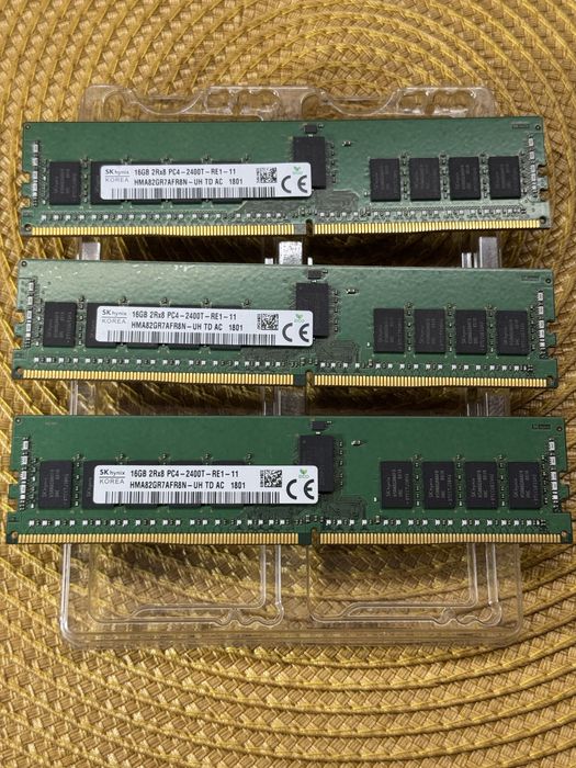 Memorie RAM DDR4 48gb (3 x 16gb ddr4 2400t) ECC