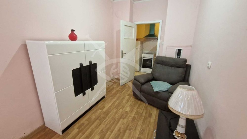 Дава се под наем Едностаен апартамент в София, Бъкстон - 55 кв.м за 648.21 € - Снимка #3