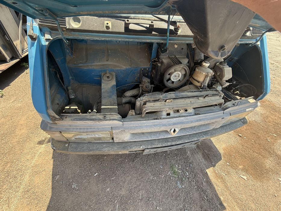 Reno master T35 D 2.5 tdi на части