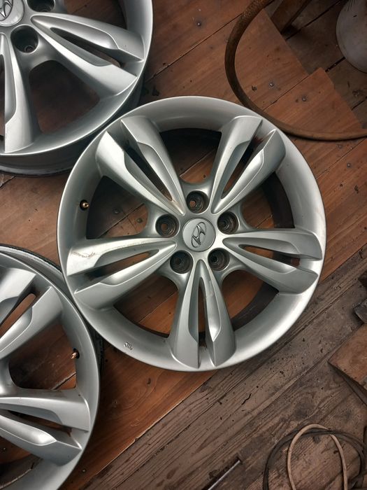Jante hyundai r17 5x114.3 et 48 cb 67.1