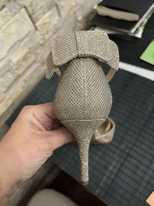 Продаю элегантные туфли из США