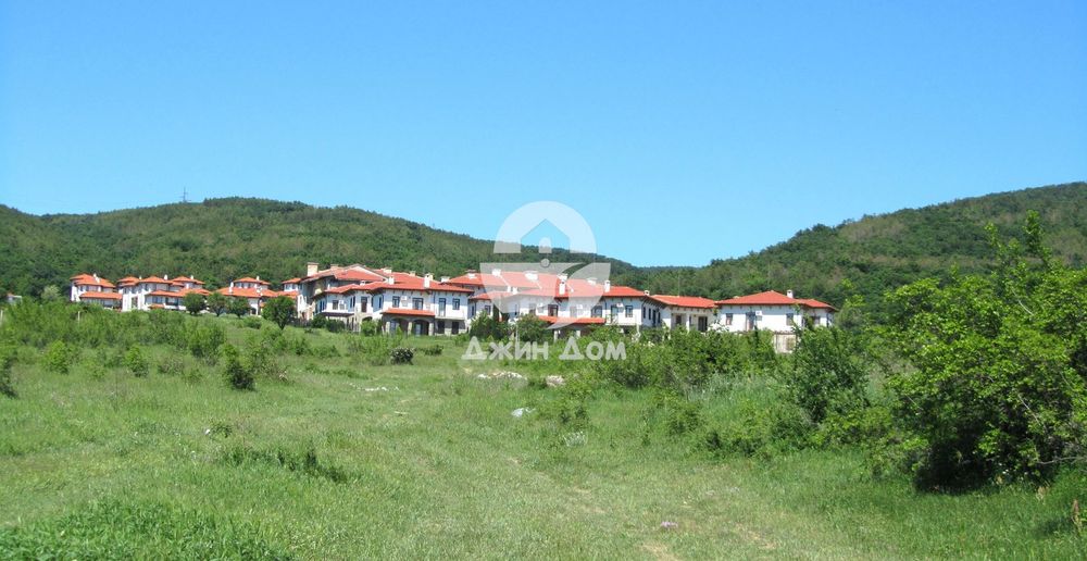 Парцел с ГЛЕДКА МОРЕ и ПЛАНИНА в м-т Йовче дере, с. Кошарица