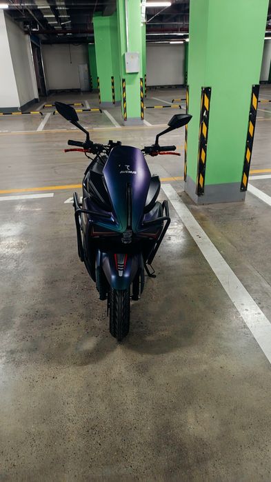 Benzinli skuter Avenus