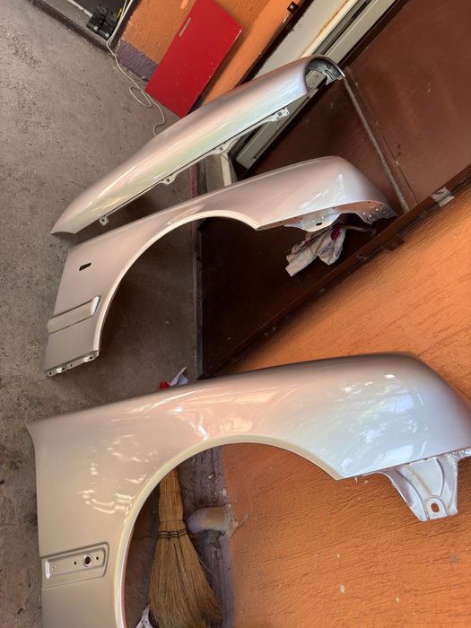 Мерседес 210 передние крыло