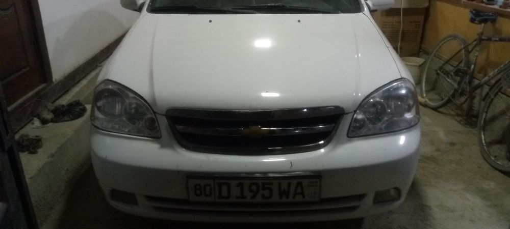 Lasetti 1.8 bekorchila tel qilmangla