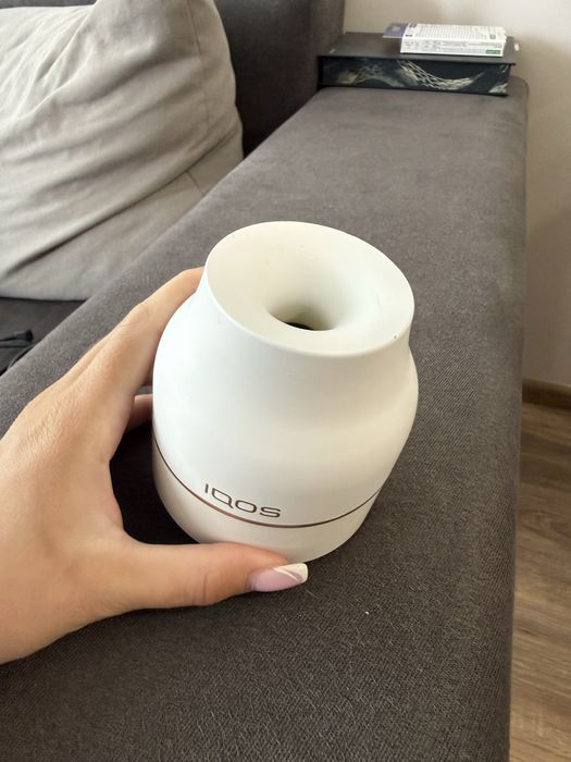 Пепелник IQOS използван