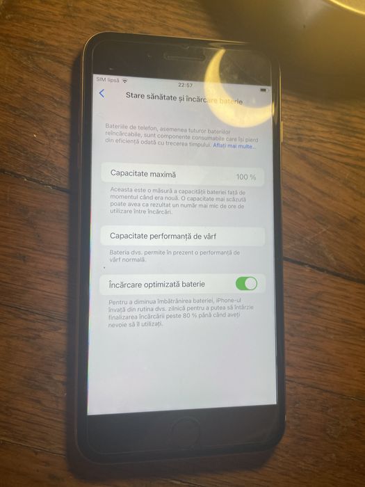 Vand iphone 8 plus capac spate spart