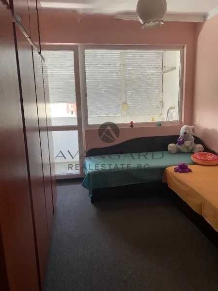 Продава се Тристаен апартамент в Пловдив, Кючук Париж - 89 кв.м за 1618 €/кв.м - Снимка #3