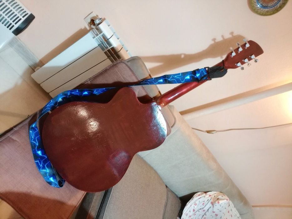 Китара Кремона Джипси Ел.Стратокастер.