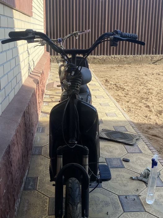 Скутер Amanat x5