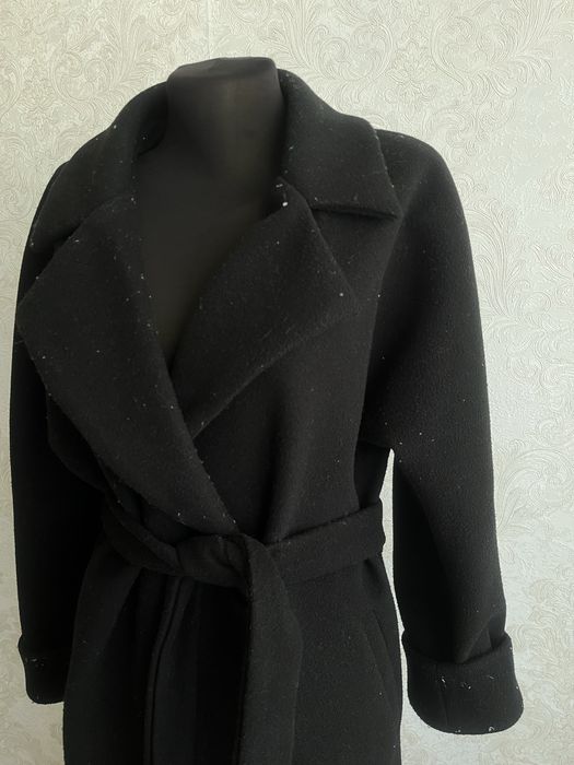 Пальто черное 42 размер 5000 тг