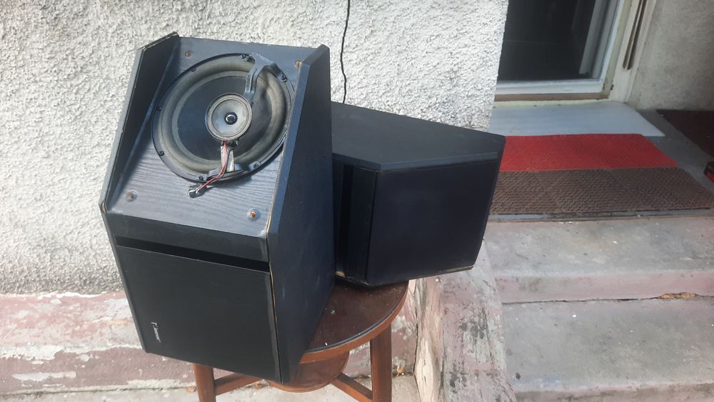 Doua boxe Bose vitange