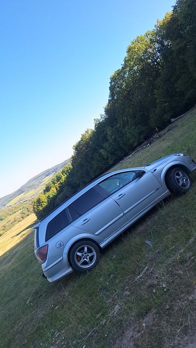 Vând Opel astra h și/ sau dezmembrat.