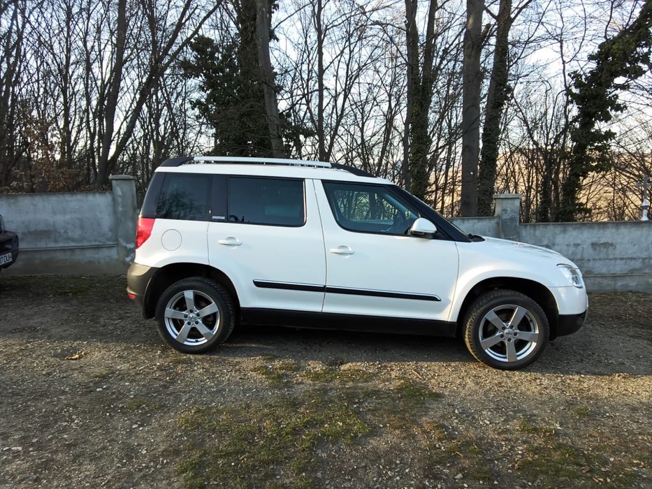 Skoda Yeti , 110 cp , 4x4 , impecabilă , 82717 km.
