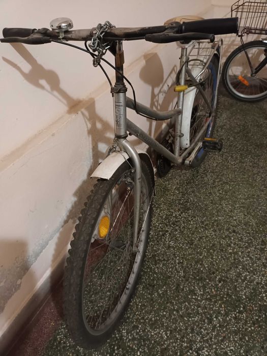 Vind Bicigleta cu viteze la 220 LEI in Arad