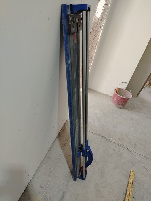 Продаётся плиткорез 1.20