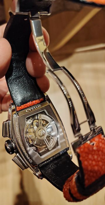 Часовник CVSTOS Challenge lI GT Chrono Carbon Limited Edition